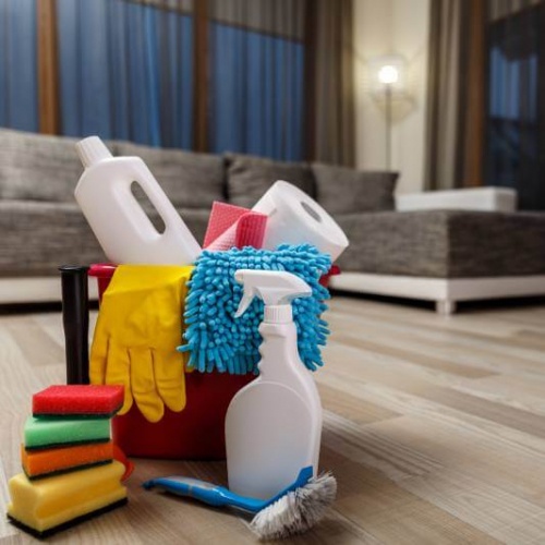  Reinigung Mitarbeiter: in für Private Haushalte Mi.Do.FR.