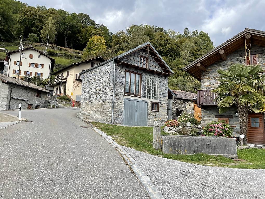 Stall ausbaubar zu Rustico; Stalla con possibile riattazione